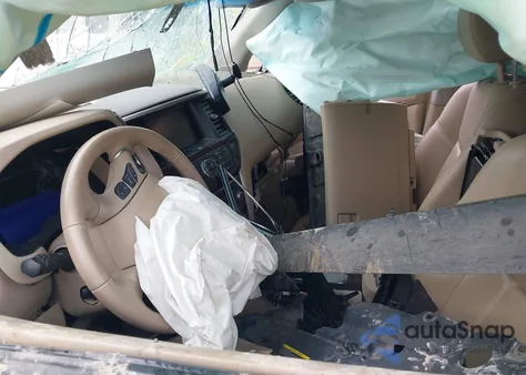 2015 Nissan Pathfinder Platinum z USA, uszkodzony, nr VIN 5N1AR2MN5FC711062